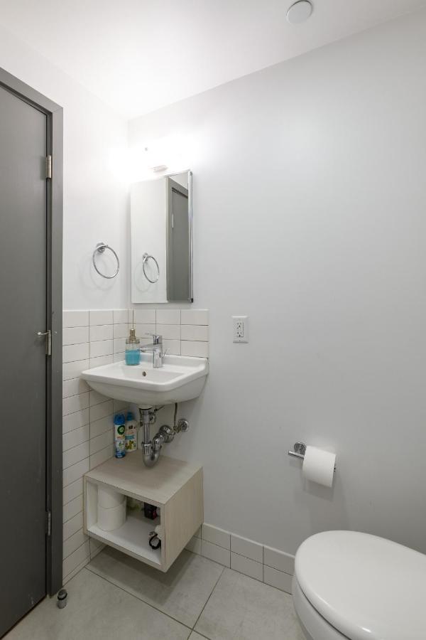 Small Fully Equipped Contemporary Studio Near Mgh Βοστώνη Εξωτερικό φωτογραφία
